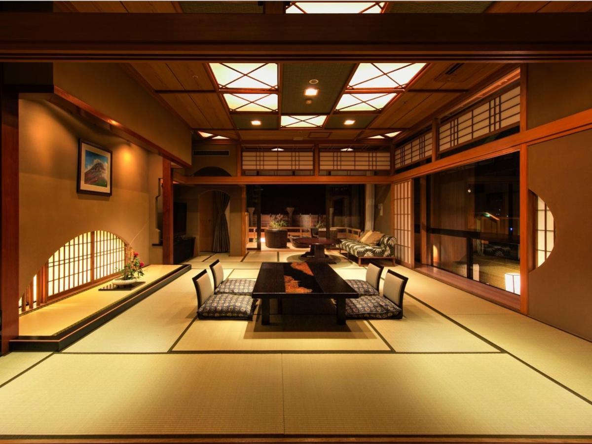 Kaneyamaen Fujiyoshida Exterior photo