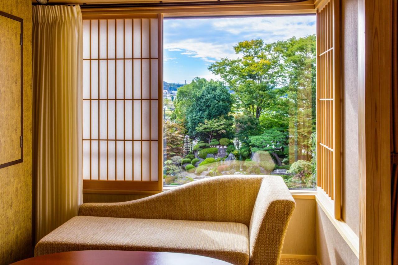 Kaneyamaen Fujiyoshida Exterior photo